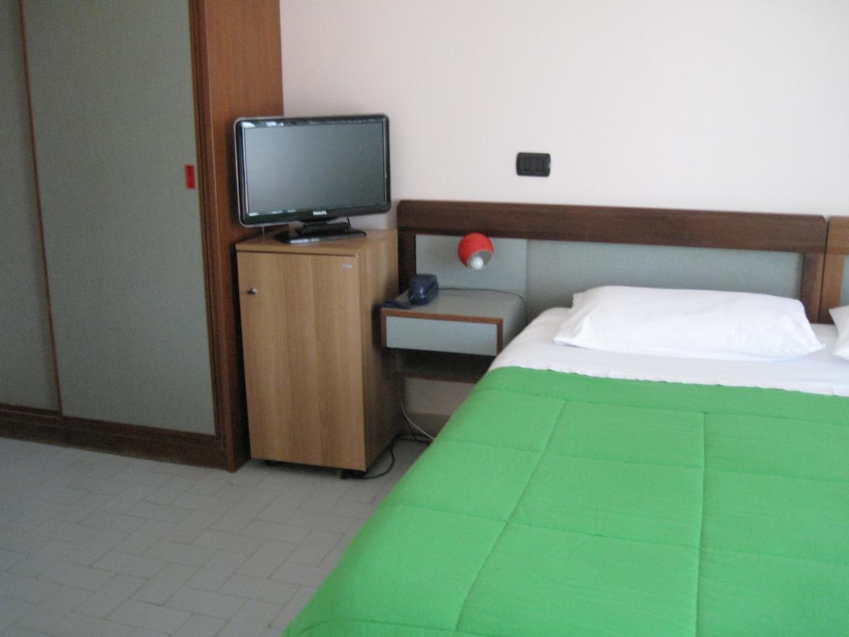 סן פליצ׳ה צ׳ירצ׳או Hotel Le Pleiadi מראה חיצוני תמונה